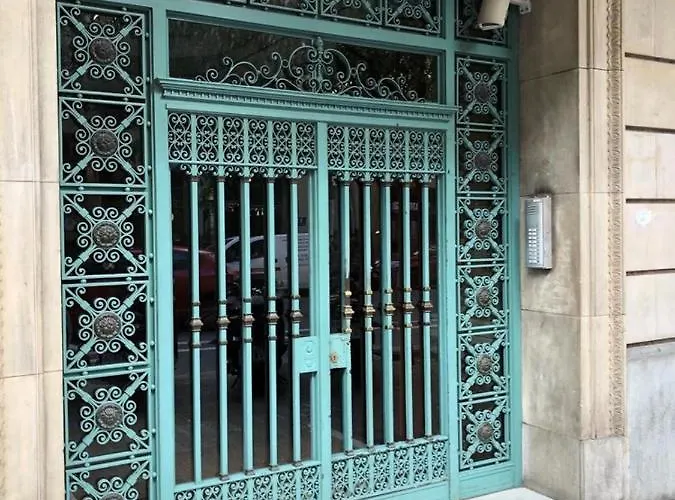 索姆尼欧酒店 2* 巴塞罗那