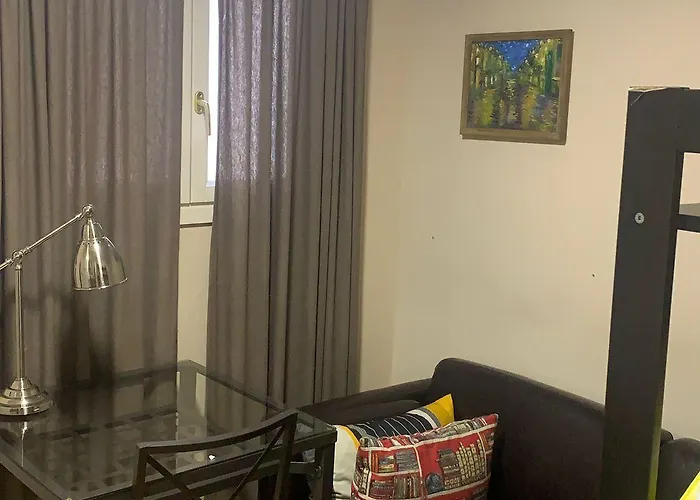 索姆尼欧酒店 2*