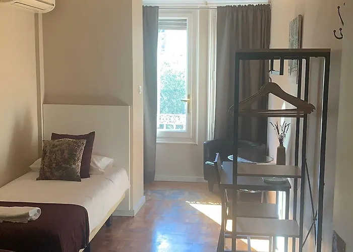 索姆尼欧酒店 2* 巴塞罗那